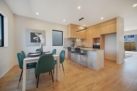 Photo of property in 175 Grove Road, Papakura, 2110