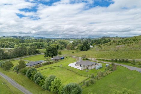 Photo of property in 210 Mount Herbert Road, Waipukurau, 4285