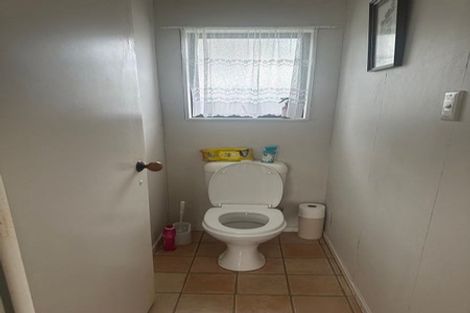 Photo of property in 2/4 Weiti Road, Orewa, 0931