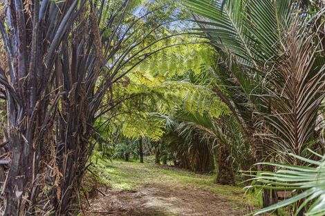 Photo of property in 6388a South Road, Pungarehu, 4685