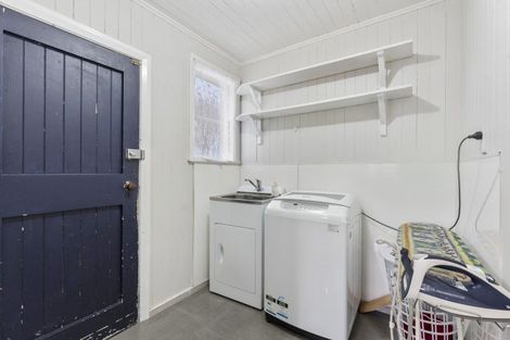 Photo of property in 62 Peat Place, Whanganui, 4500