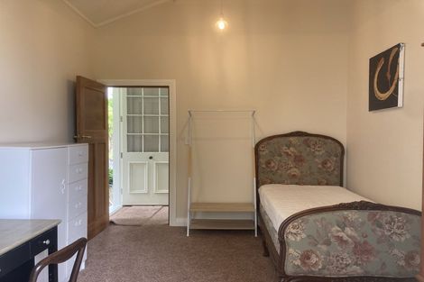 Photo of property in 13 Grass Street, Oriental Bay, Wellington, 6011