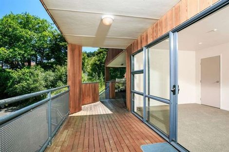 Photo of property in 20/3 The Avenue, Albany, Auckland, 0632