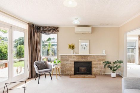 Photo of property in 5 Heatley Avenue, Hokowhitu, Palmerston North, 4410