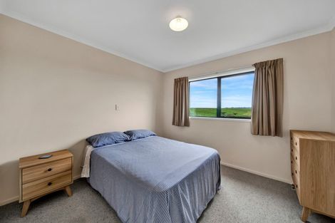 Photo of property in 902 Ararata Road, Ararata, Hawera, 4674