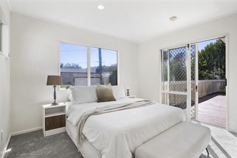 Photo of property in 2/29 Landscape Road, Papatoetoe, Auckland, 2025