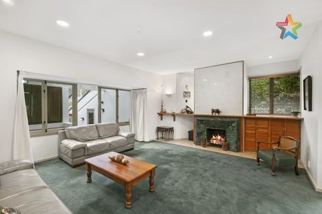 Photo of property in 437 Muritai Road, Eastbourne, Lower Hutt, 5013