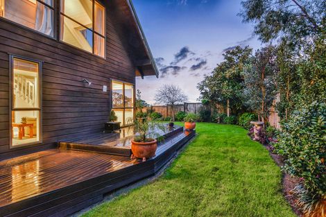 Photo of property in 1/217 Portage Road, Green Bay, Auckland, 0604