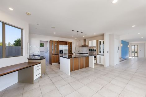 Photo of property in 364 Pinecrest Drive, Gulf Harbour, Whangaparaoa, 0930
