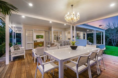 Photo of property in 27 Almond Grove, Greenhithe, Auckland, 0632