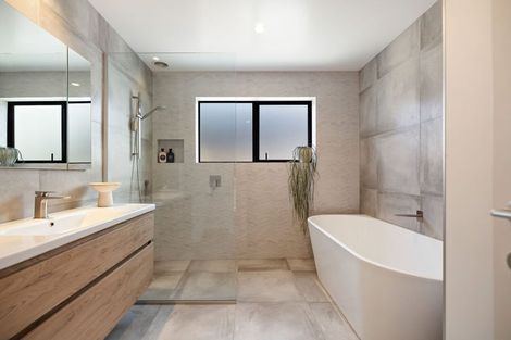 Photo of property in 20 Howden Drive, Jacks Point, 9371