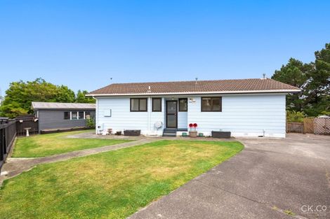 Photo of property in 180 Holborn Drive, Stokes Valley, Lower Hutt, 5019