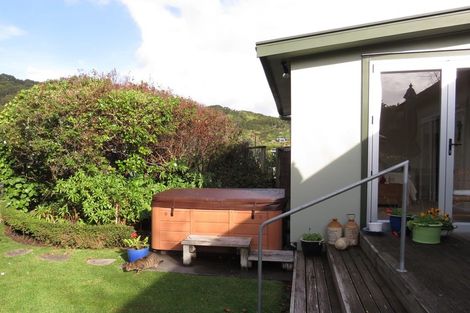 Photo of property in 53 Fortescue Street, Mahia, Nuhaka, 4198