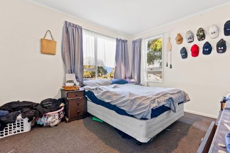 Photo of property in 30 Hyperion Drive, Randwick Park, Auckland, 2105
