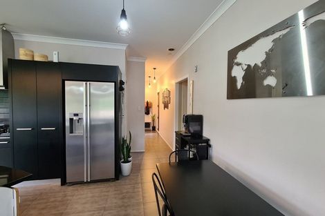 Photo of property in 181a Tasman Street, Opunake, 4616