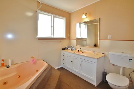 Photo of property in 44 Broughton Street, Gore, 9710