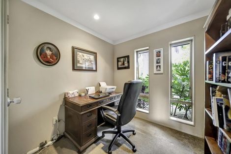 Photo of property in 55 Ray Small Drive, Pahurehure, Papakura, 2113