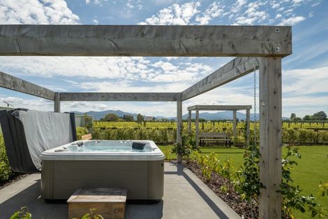 Photo of property in 24 Whitehall Drive, Springlands, Blenheim, 7201