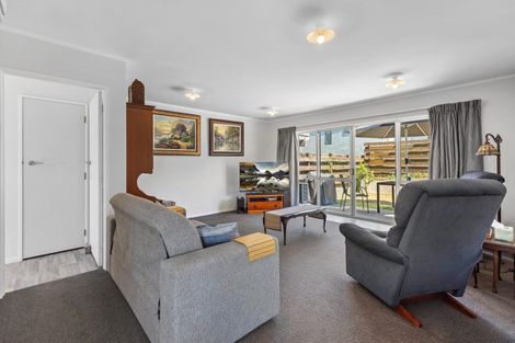 Photo of property in 63 Golf Road, Mount Maunganui, 3116
