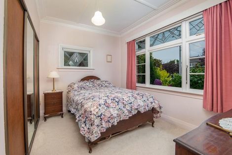 Photo of property in 25 Wycolla Avenue, Saint Clair, Dunedin, 9012