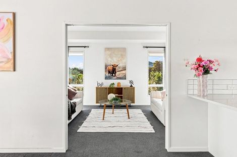Photo of property in 4 Kilkivan Lane, Broomfield, Christchurch, 8042