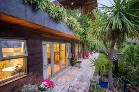 Photo of property in 4 Awaroa Lane, Sumner, Christchurch, 8081