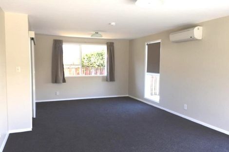 Photo of property in 59a Farquhars Road, Redwood, Christchurch, 8051