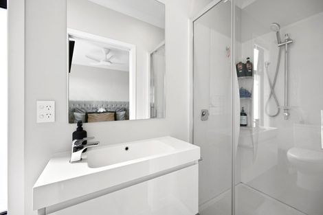 Photo of property in 2/25 Thackeray Street, Hamilton Lake, Hamilton, 3204