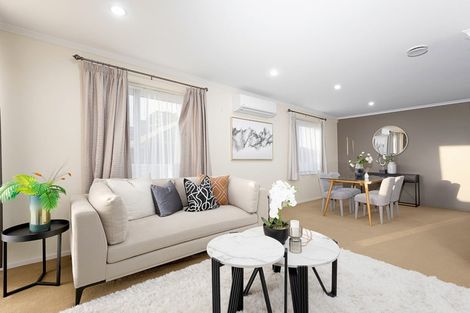 Photo of property in 23 Anna Lane, Glen Eden, Auckland, 0602