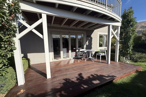 Photo of property in 10 Willowridge, Wanaka, 9305