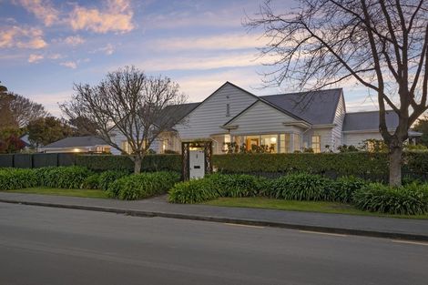 Photo of property in 2 Girvan Street, Fendalton, Christchurch, 8041