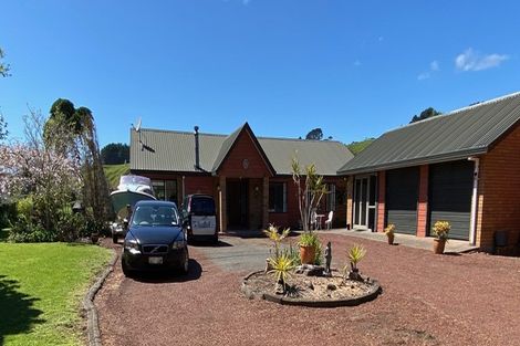 Photo of property in 1479 Clevedon Kawakawa Road, Kawakawa Bay, Papakura, 2585