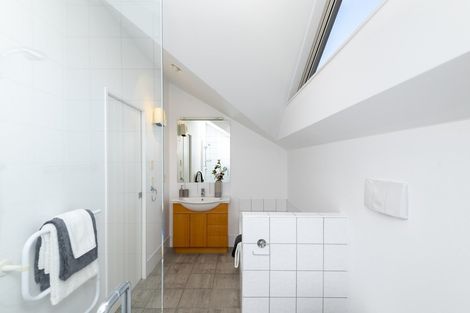 Photo of property in 4a Cleary Terrace, Cockle Bay, Auckland, 2014