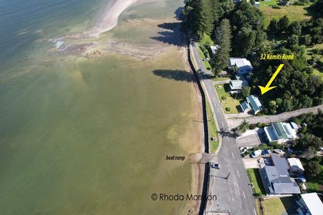 Photo of property in 32 Komiti Road, Tinopai, 0593