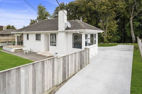 Photo of property in 394 Mangorei Road, Merrilands, New Plymouth, 4312