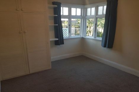 Photo of property in 32 Waimairi Road, Upper Riccarton, Christchurch, 8041