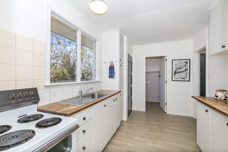 Photo of property in 16 Vesty Avenue, Hillcrest, Hamilton, 3216