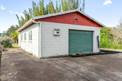 Photo of property in 30 Manganese Point Road, Tamaterau, Whangarei, 0174