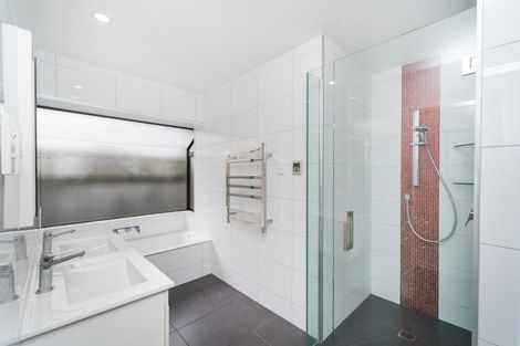 Photo of property in 108 John F Kennedy Drive, Milson, Palmerston North, 4414