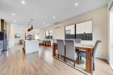 Photo of property in 73 Bellbird Street, Papakura, 2110