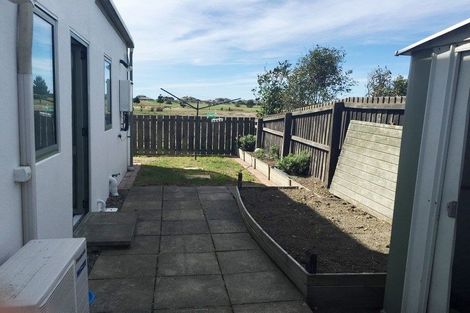 Photo of property in 500 Bower Avenue, Parklands, Christchurch, 8083