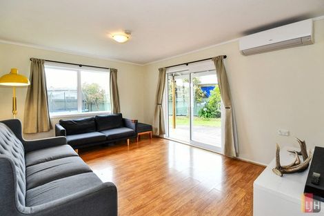 Photo of property in 2/15 Winiata Terrace, Papakura, 2110