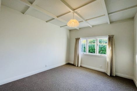 Photo of property in 60 Aroha Avenue, Sandringham, Auckland, 1025