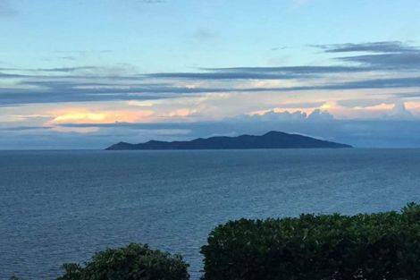 Photo of property in 1 Haunui Way, Pukerua Bay, 5026