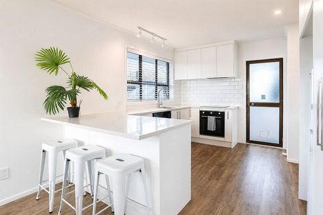 Photo of property in 56 Braid Road, St Andrews, Hamilton, 3200