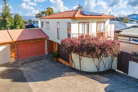 Photo of property in 66d Waimumu Road, Massey, Auckland, 0614