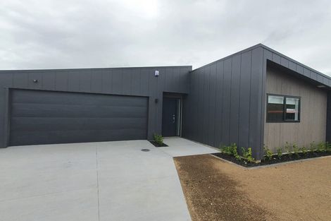 Photo of property in 215 Victoria Street West, Pukekohe, 2120