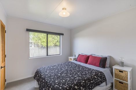 Photo of property in 19 Spackman Crescent, Paraparaumu, 5032