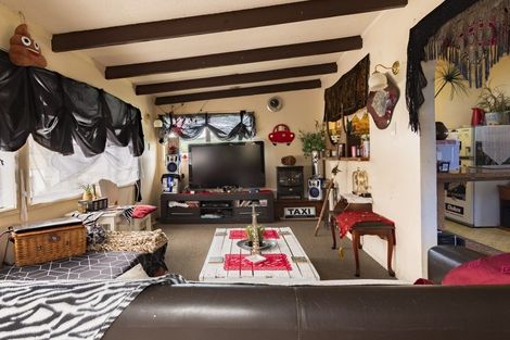 Photo of property in 12 Savage Road, Waihi, 3610