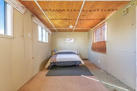 Photo of property in 25 Himatangi Street, Himatangi Beach, Foxton, 4891